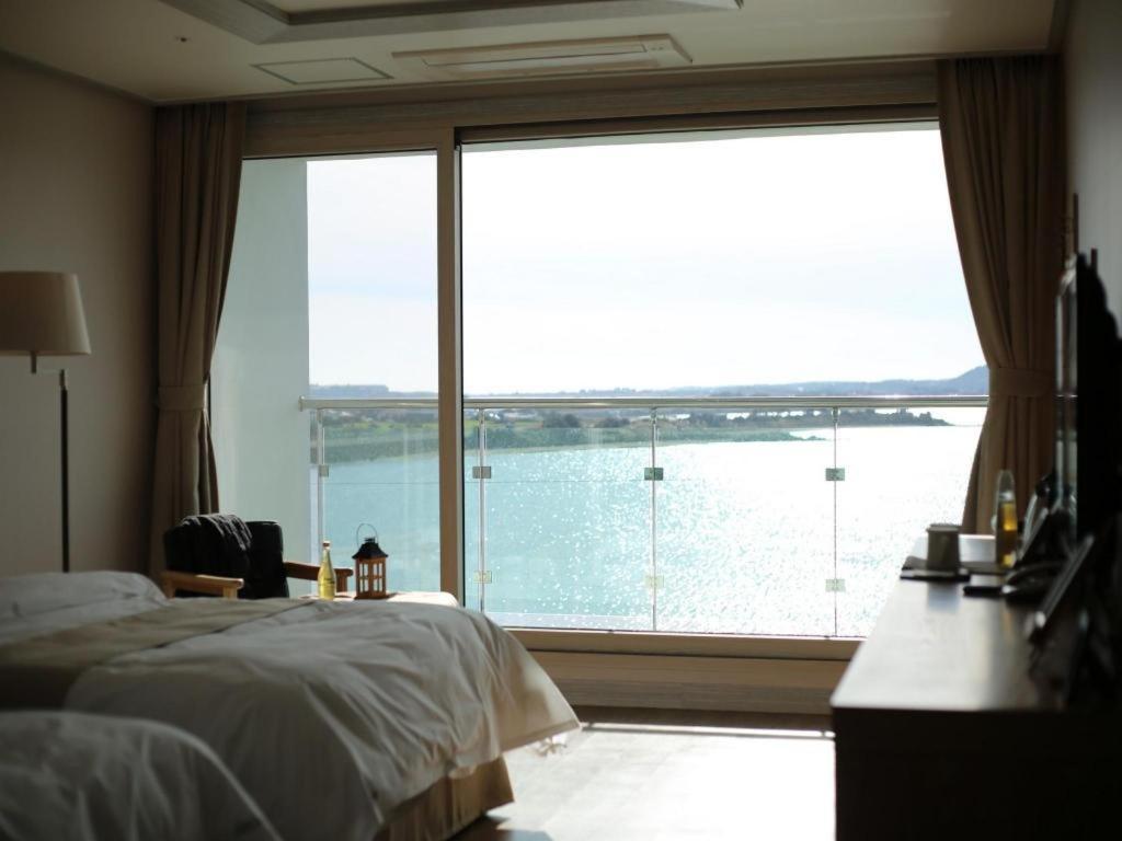 Hotel Aroha Jeju Seogwipo Eksteriør billede