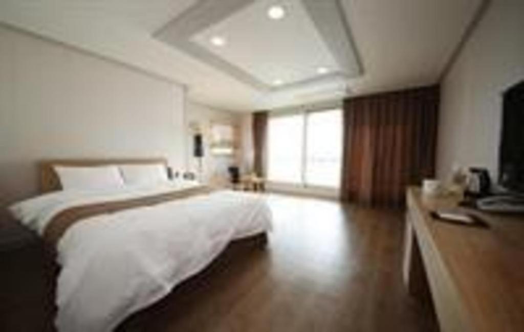 Hotel Aroha Jeju Seogwipo Eksteriør billede