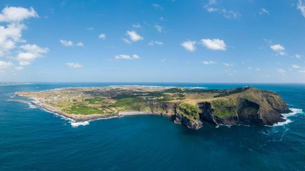 Hotel Aroha Jeju Seogwipo Eksteriør billede