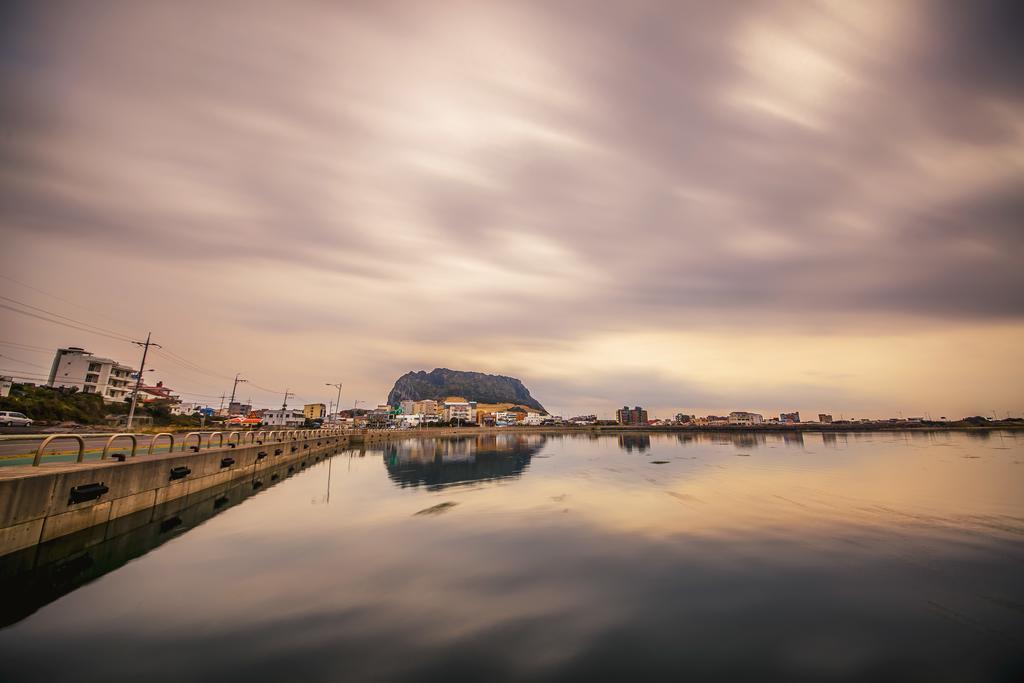 Hotel Aroha Jeju Seogwipo Eksteriør billede